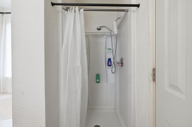 1308 Meadow Glen, Lancaster, TX 75146