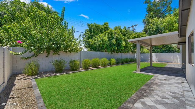 6830 N 10TH Place, Phoenix, AZ 85014