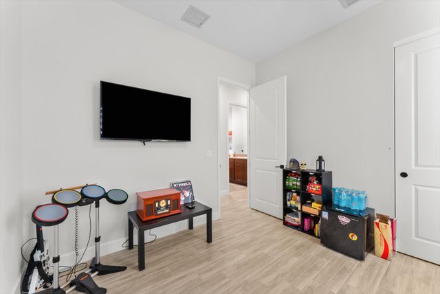 13530 Spruce Pine Drive, Westlake, FL 33470