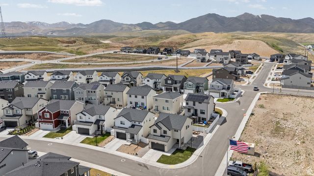 6632 S GLADE CREEK DR, West Jordan, UT 84081