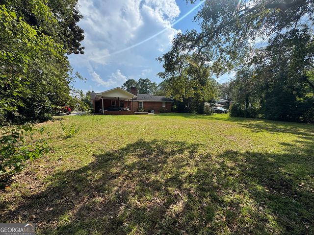 107 Bel Air Drive, Statesboro, GA 30459