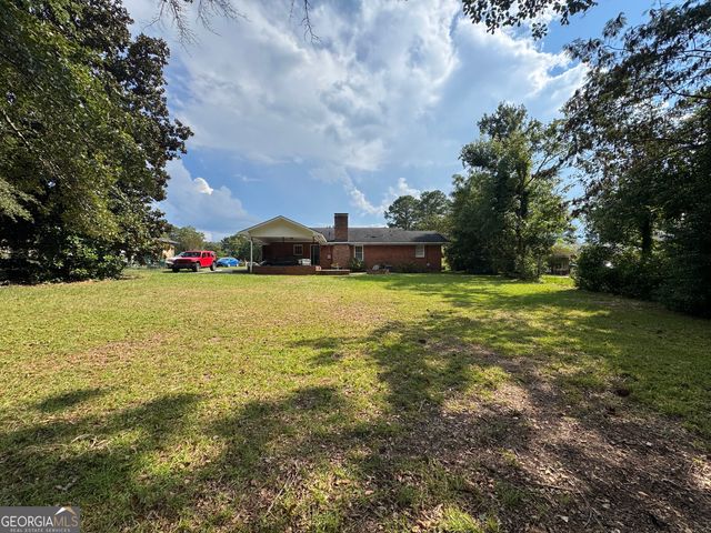 107 Bel Air Drive, Statesboro, GA 30459