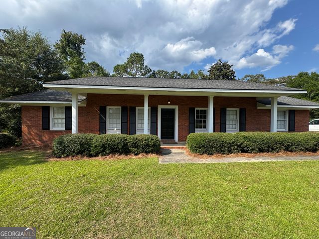 107 Bel Air Drive, Statesboro, GA 30459