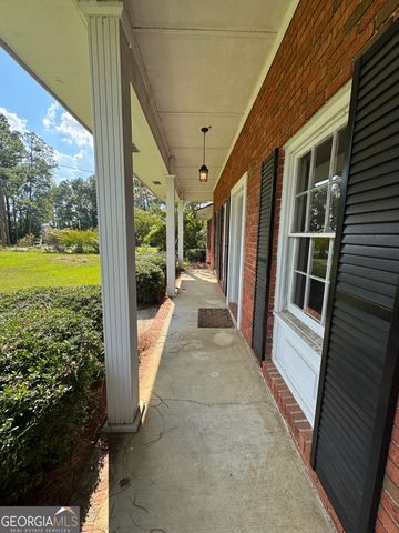 107 Bel Air Drive, Statesboro, GA 30459