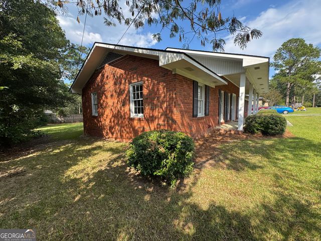 107 Bel Air Drive, Statesboro, GA 30459