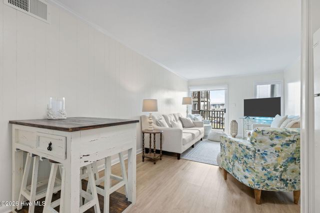 2008 E Ft Macon Road I-8, Atlantic Beach, NC 28512