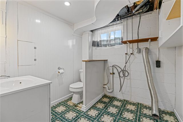 719 Baldwin Drive, Baldwin Boro, PA 15227