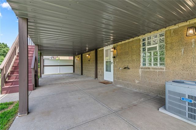 719 Baldwin Drive, Baldwin Boro, PA 15227