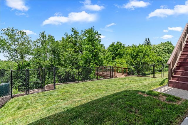 719 Baldwin Drive, Baldwin Boro, PA 15227