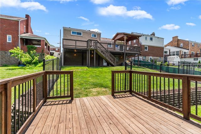 719 Baldwin Drive, Baldwin Boro, PA 15227