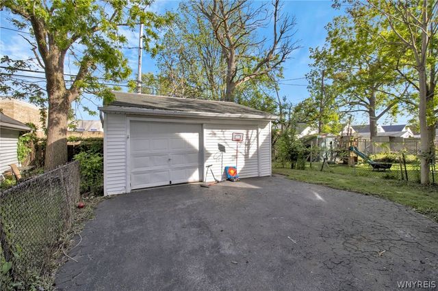213 Stevenson Street, Buffalo, NY 14210