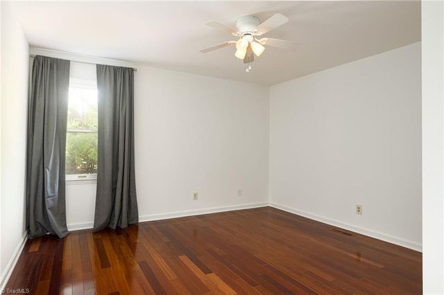 466 Windsor Park Road, Kernersville, NC 27284