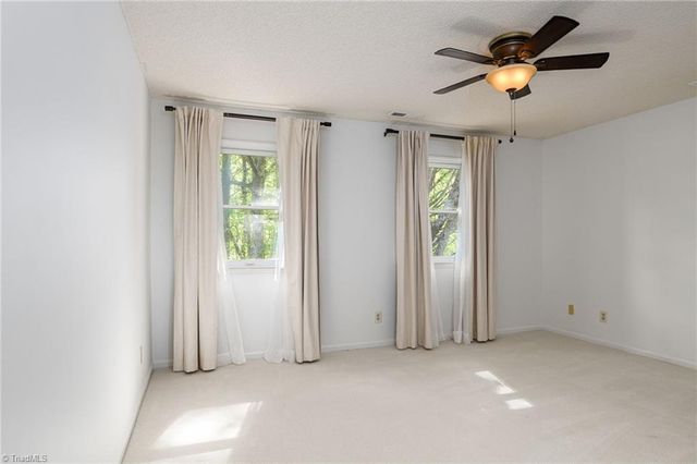 466 Windsor Park Road, Kernersville, NC 27284