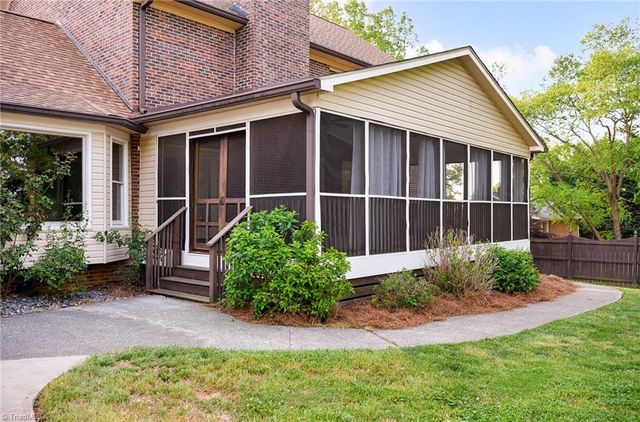 466 Windsor Park Road, Kernersville, NC 27284