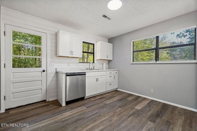 152 Lane Ave, Cookeville, TN 38506