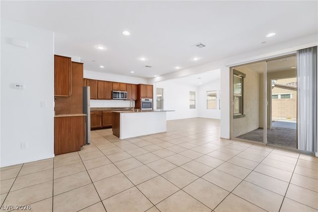 585 Our Heritage Street, Henderson, NV 89011