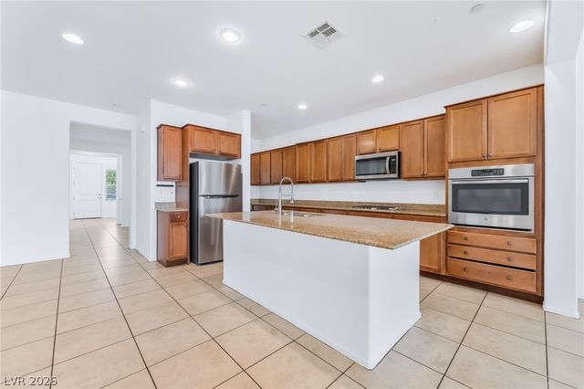 585 Our Heritage Street, Henderson, NV 89011