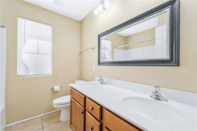 585 Our Heritage Street, Henderson, NV 89011