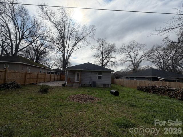 561 2nd Street 37, Chester, SC 29706
