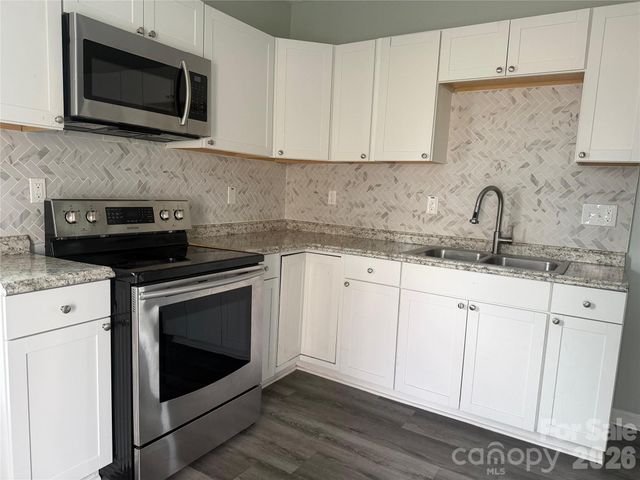 561 2nd Street 37, Chester, SC 29706