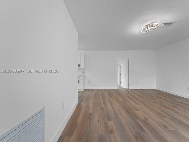 14545 Garden Dr, Miami, FL 33168