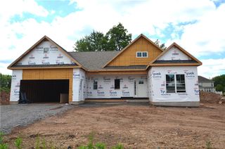 139 Fairbourne Park, Greece, NY 14626