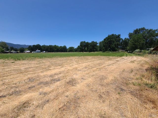 24450 Wattenburg Rd, Covelo, CA 95428