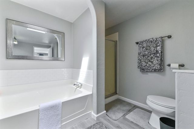 5695 Old Emigrant Trl, Mountain Ranch, CA 95246