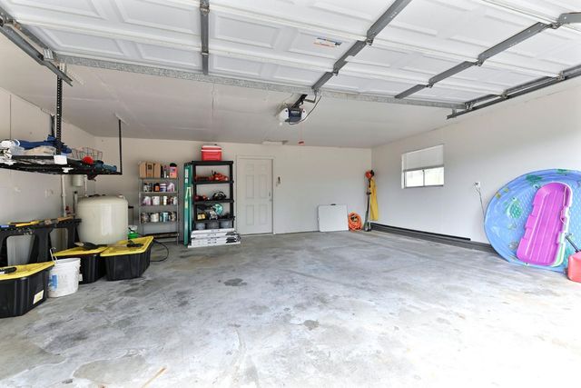 5695 Old Emigrant Trl, Mountain Ranch, CA 95246