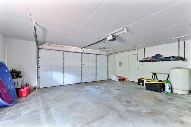 5695 Old Emigrant Trl, Mountain Ranch, CA 95246