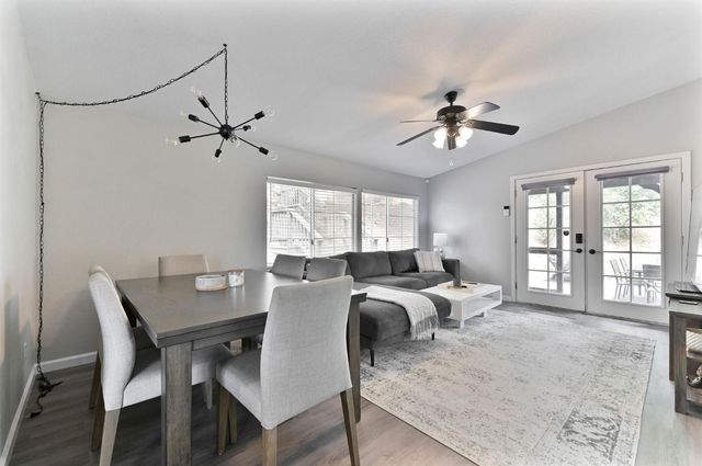 5695 Old Emigrant Trl, Mountain Ranch, CA 95246