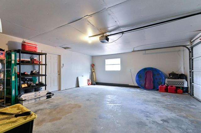 5695 Old Emigrant Trl, Mountain Ranch, CA 95246