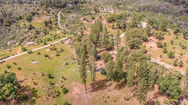 5695 Old Emigrant Trl, Mountain Ranch, CA 95246