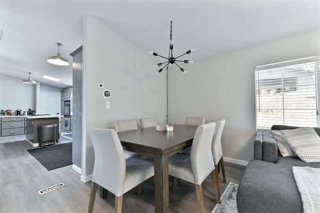 5695 Old Emigrant Trl, Mountain Ranch, CA 95246