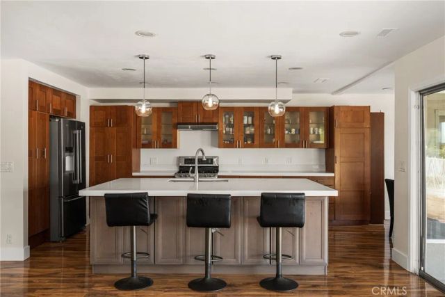 1532 Rainbow Dr., North Tustin, CA 92705