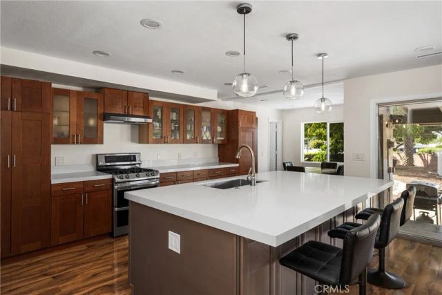 1532 Rainbow Dr., North Tustin, CA 92705