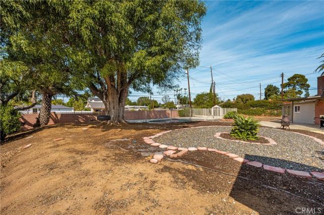 1532 Rainbow Dr., North Tustin, CA 92705