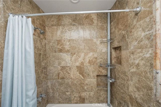 1532 Rainbow Dr., North Tustin, CA 92705