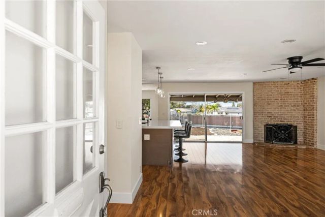 1532 Rainbow Dr., North Tustin, CA 92705