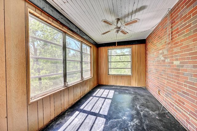 3401 Ferncroft Drive, Cincinnati, OH 45211