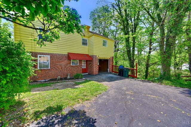 3401 Ferncroft Drive, Cincinnati, OH 45211
