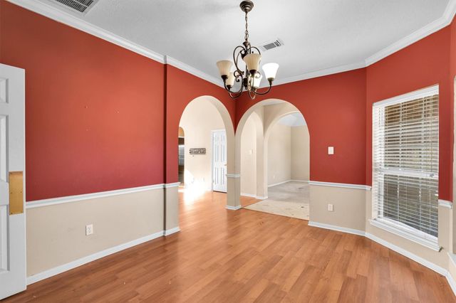 4211 Torrey Creek Lane, Houston, TX 77014