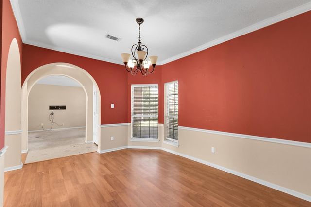 4211 Torrey Creek Lane, Houston, TX 77014