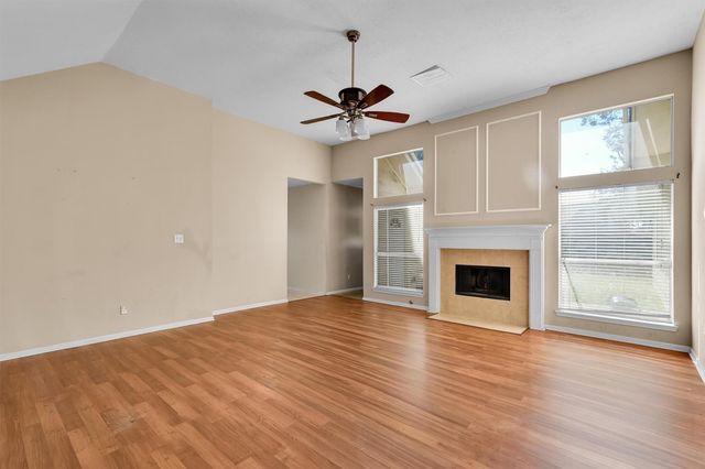 4211 Torrey Creek Lane, Houston, TX 77014