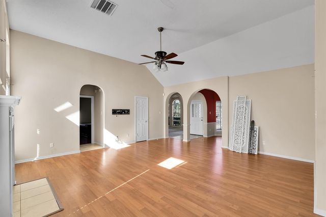 4211 Torrey Creek Lane, Houston, TX 77014