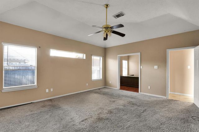 4211 Torrey Creek Lane, Houston, TX 77014