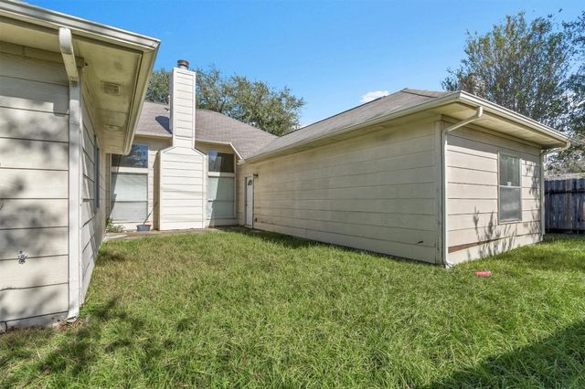 4211 Torrey Creek Lane, Houston, TX 77014