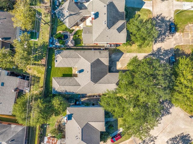 4211 Torrey Creek Lane, Houston, TX 77014