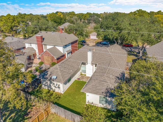 4211 Torrey Creek Lane, Houston, TX 77014