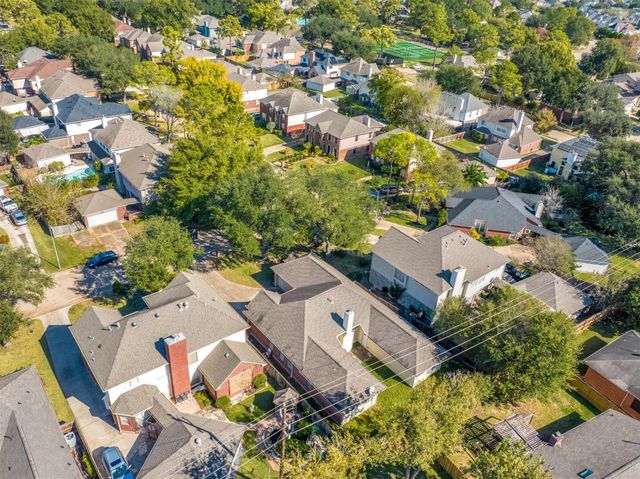 4211 Torrey Creek Lane, Houston, TX 77014